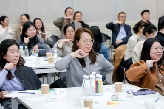 660+人次参与!西安欧亚学院大师系列公开课全年8期精彩收官”